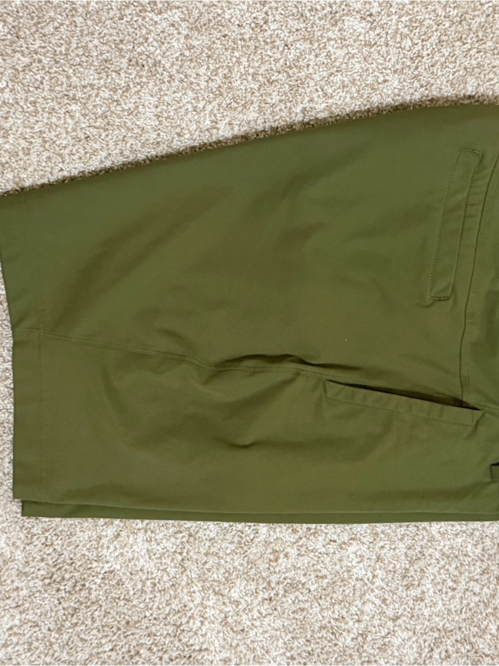 Lululemon 34 w/stretch Olive Green Men's Shorts - Picture 8 of 8